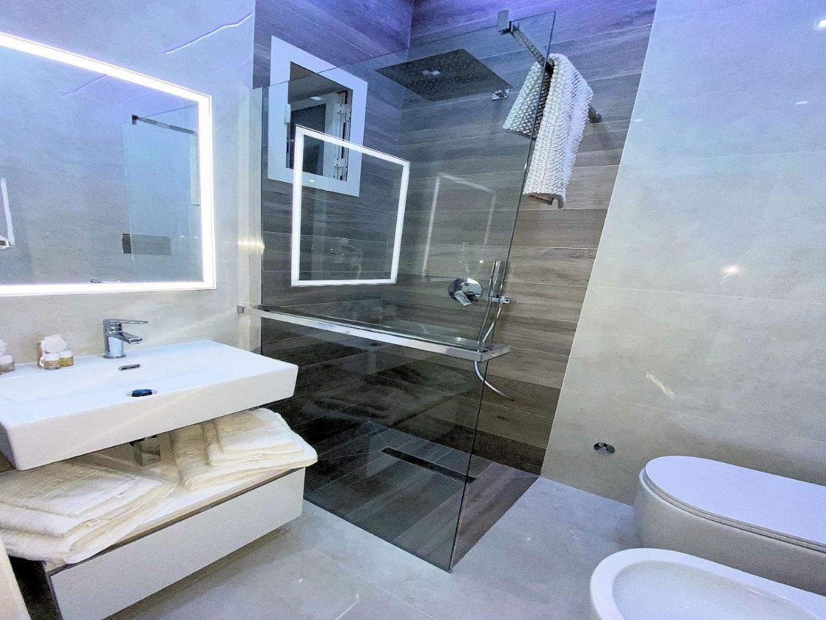 Calasanzio26 Luxury Appartement Naples